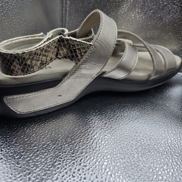 Aravon power S sandals size 13 womans comfortable. - Picture 13 of 16